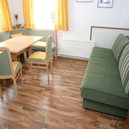 Chalet In St Oswald Near Ski Lift, Cleaning Included *